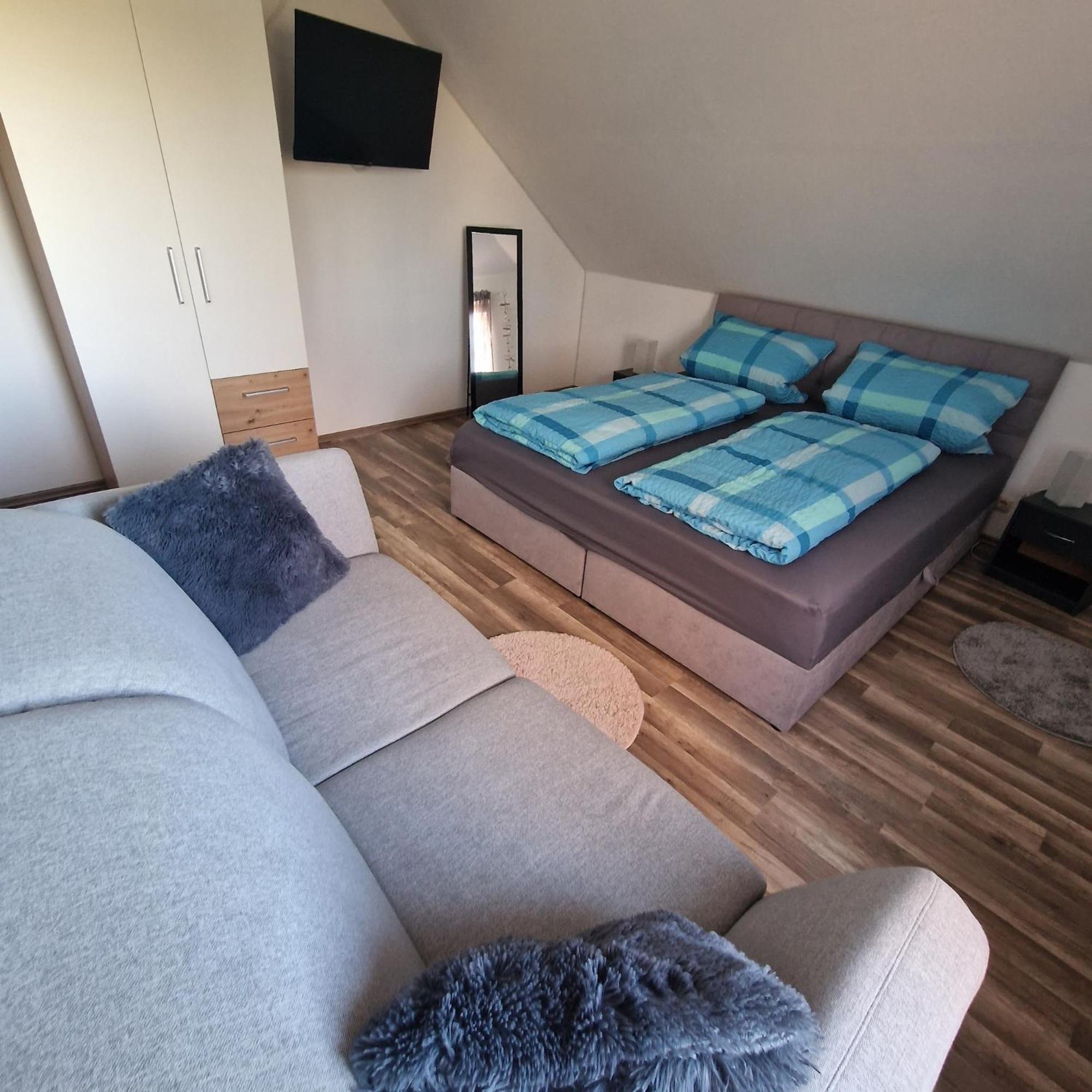 Ferienwohnung Fraenkisch Wohnen Bei Mela Litzendorf Exterior foto